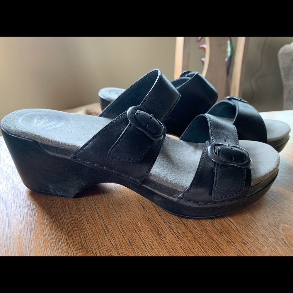 Dansko Sophie Black Sandal Sz 38